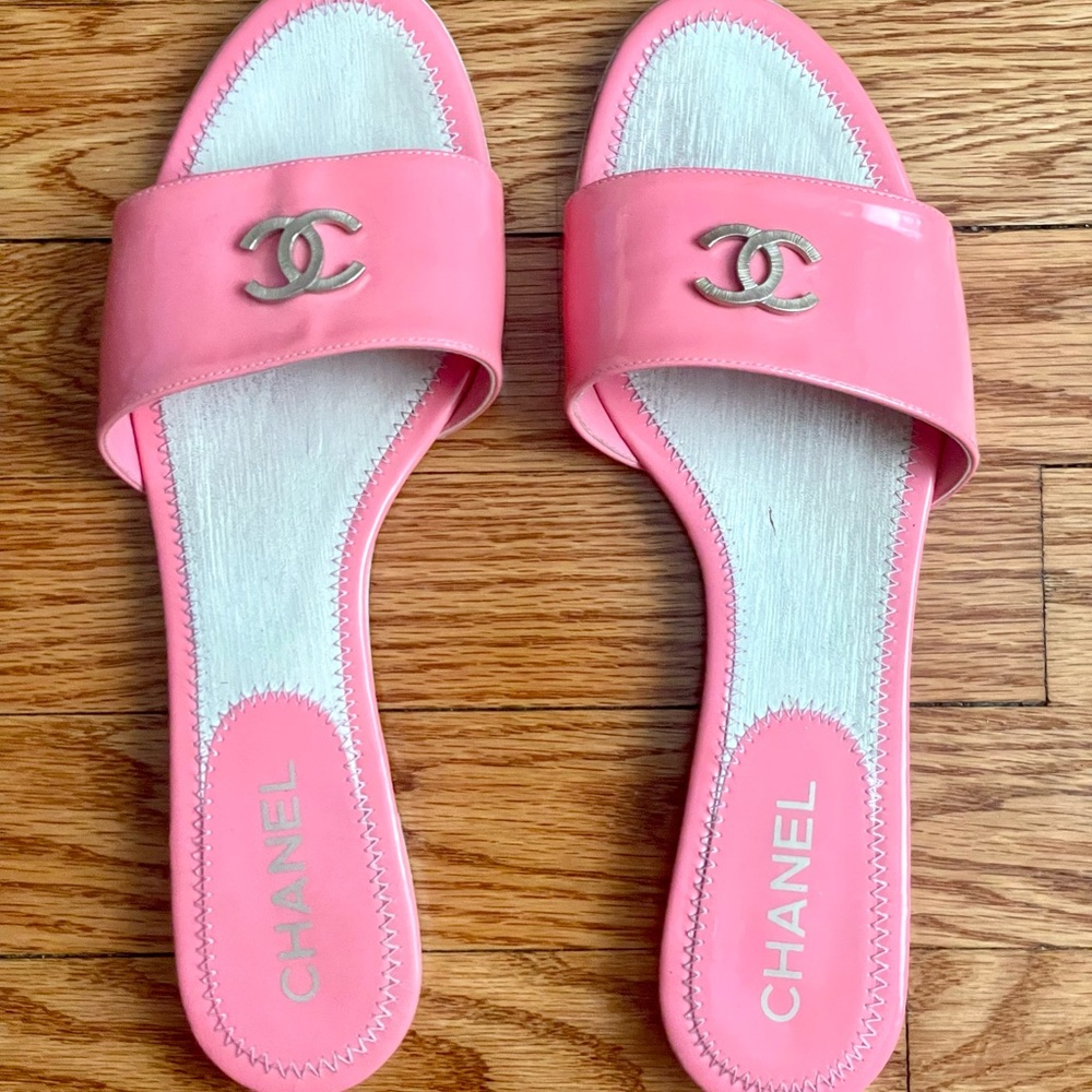 Chanel Pink Slide Sandals with Iconic CC Logo